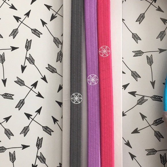 Gaiam Thin-Grip Headbands 3-Pack - Picture 2 of 3